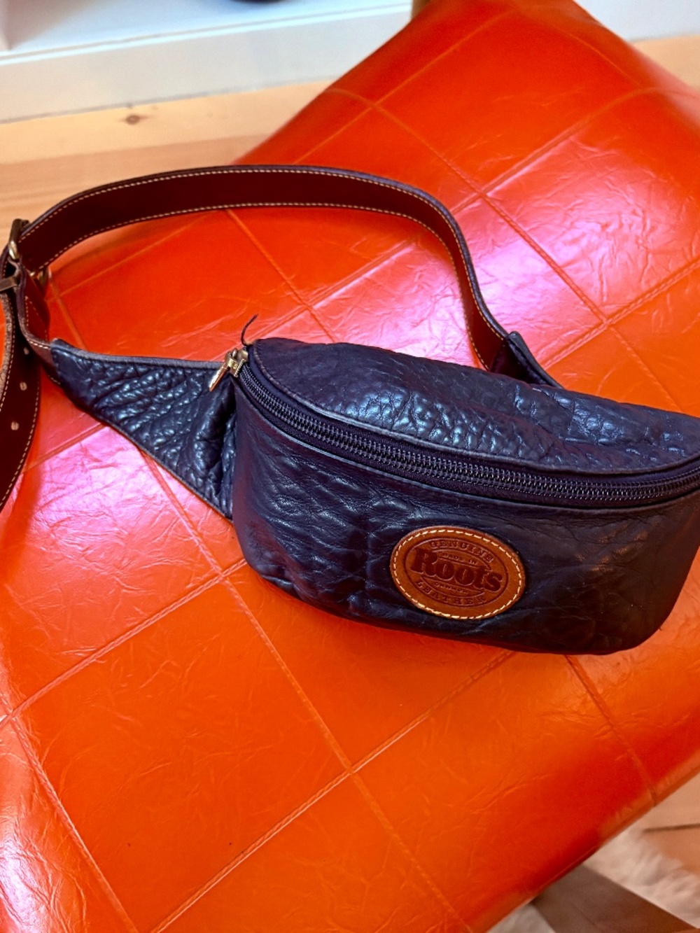 ROOTS Leather Fanny pack